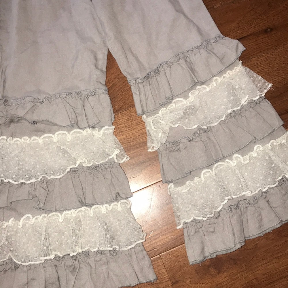 Mustard Pie Gray Lace Ruffles